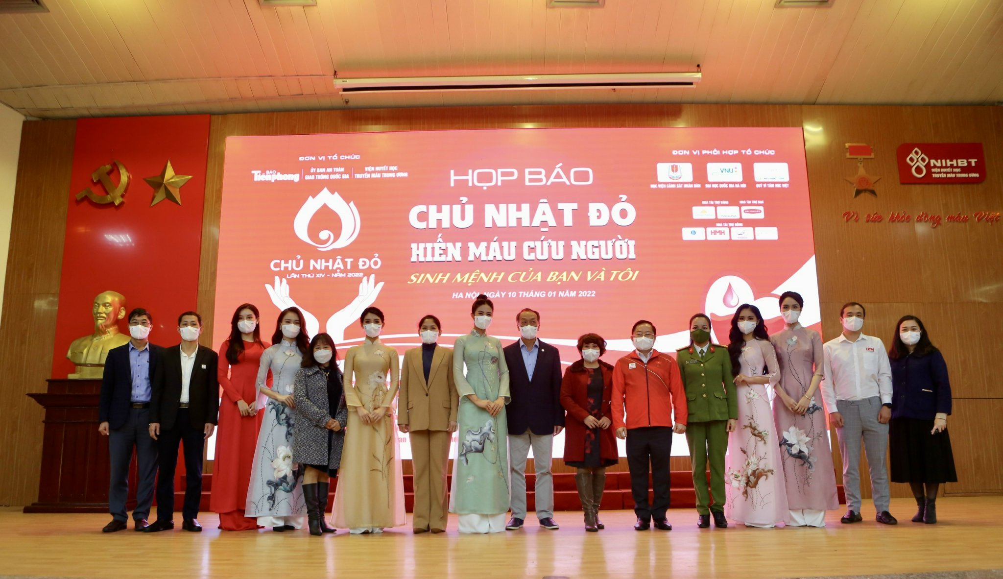Hanwha Life Việt Nam đồng hành cùng chương trình Chủ Nhật Đỏ năm 2022, góp phần lan toả tinh thần cao đẹp của việc hiến máu cứu người